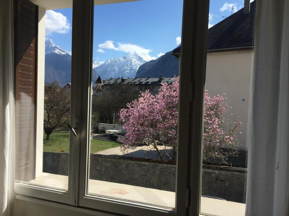 Superbe Appartement A Bourg D'Oisans Avec Terrasse Sud Le Bourg-dʼOisans Kültér fotó